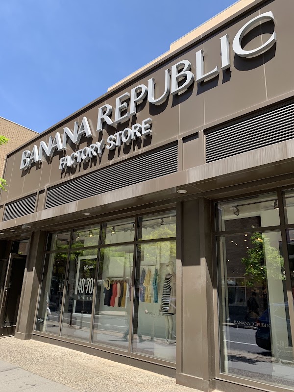 Banana Republic Factory Store